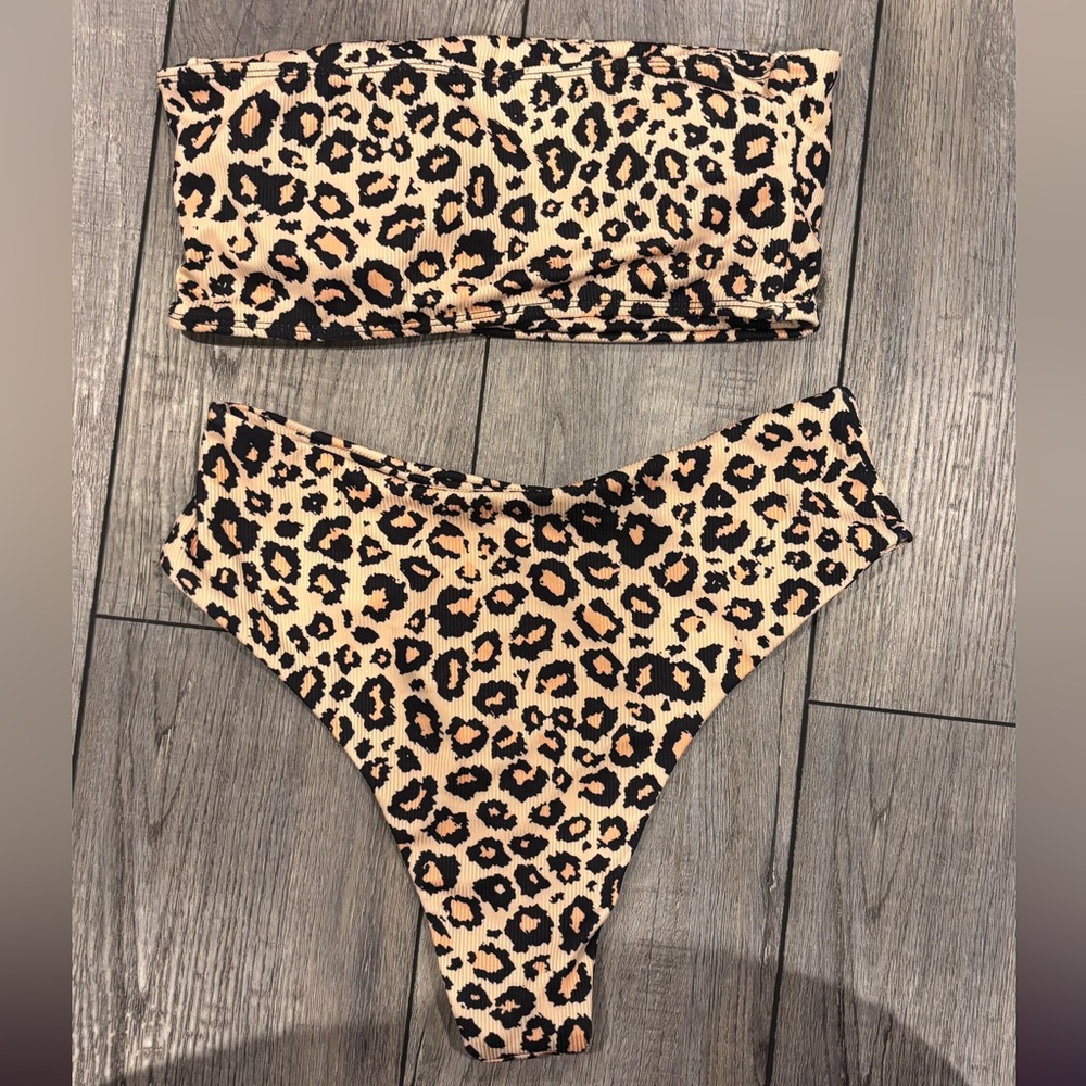 Leopard Print Bikini Set - Picture 2 of 2
